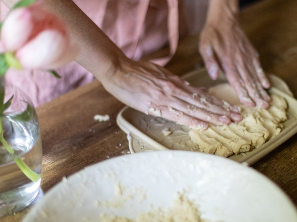 Shaping Shortbread Heritage Shortbread Pans – Heirloom Art Co.