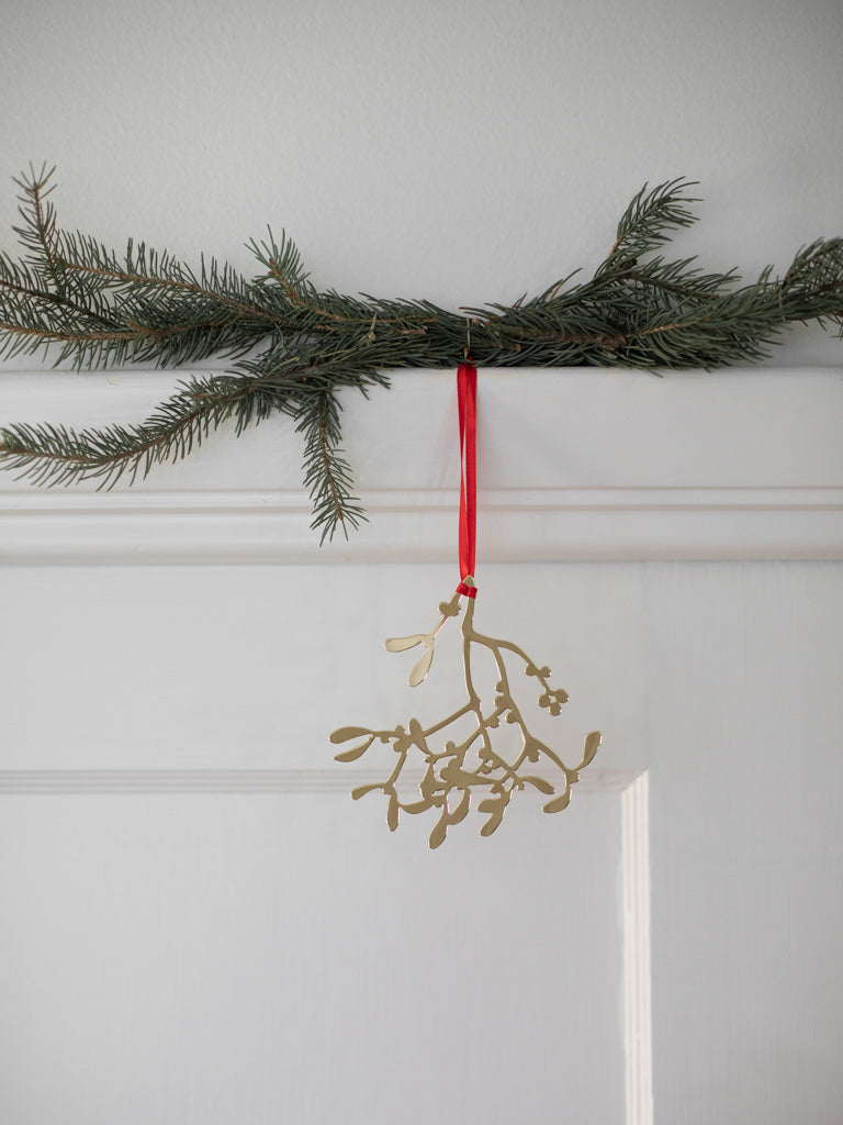 Paulownia Red Wood Bead Garland