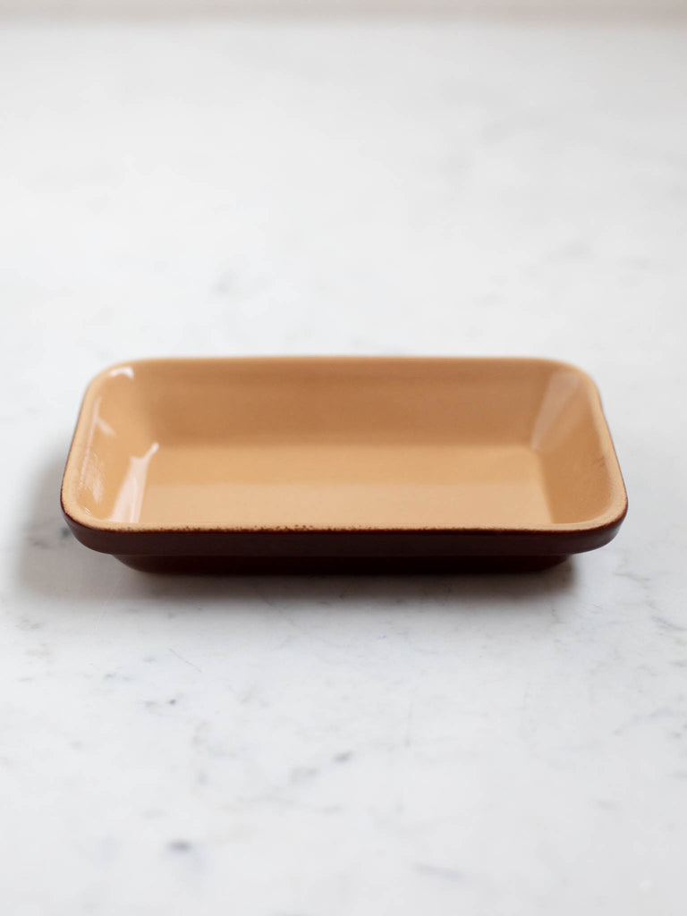 Brown butter dish. 