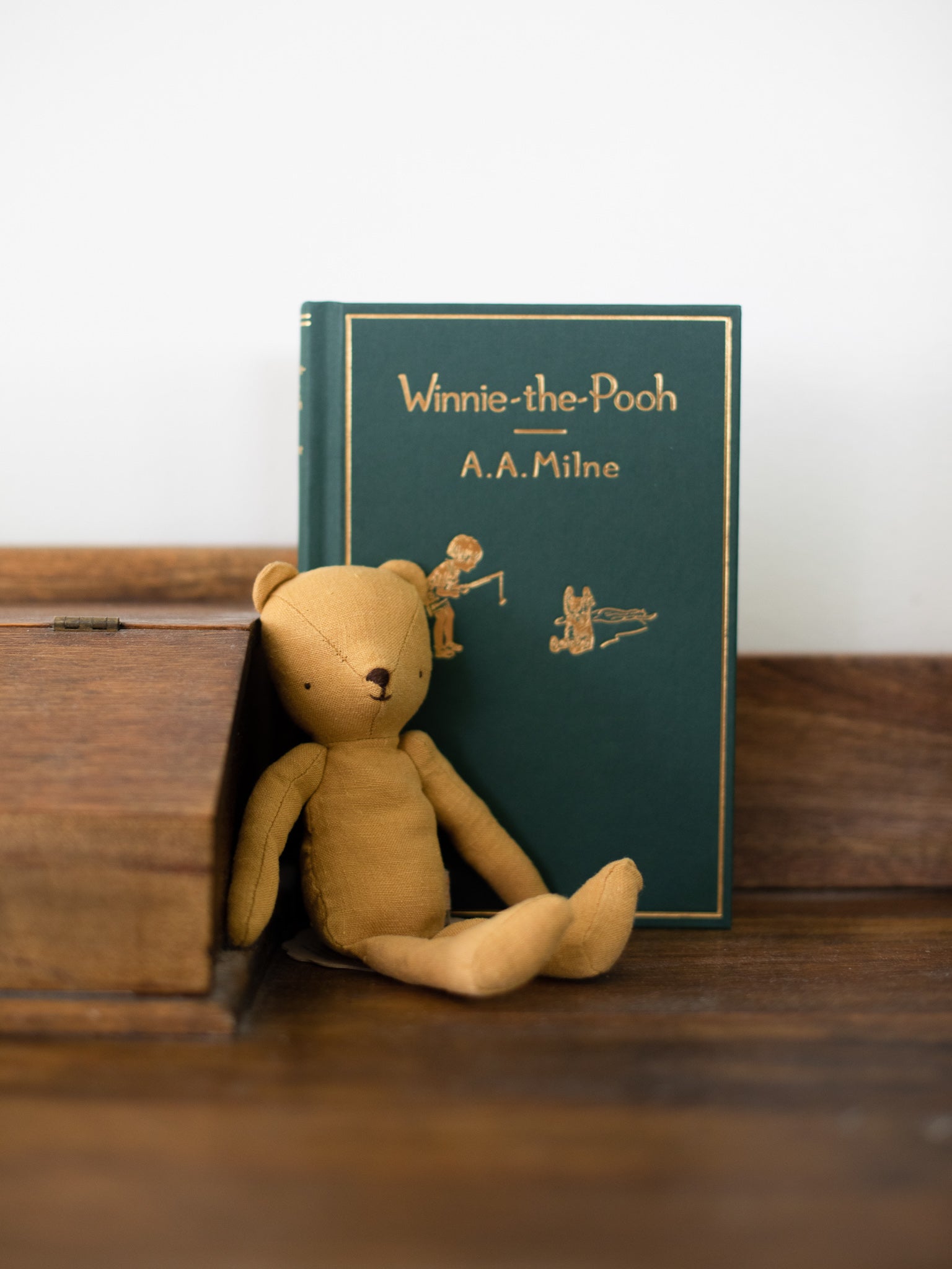 Winnie-the-Pooh Books – Heirloom Art Co.